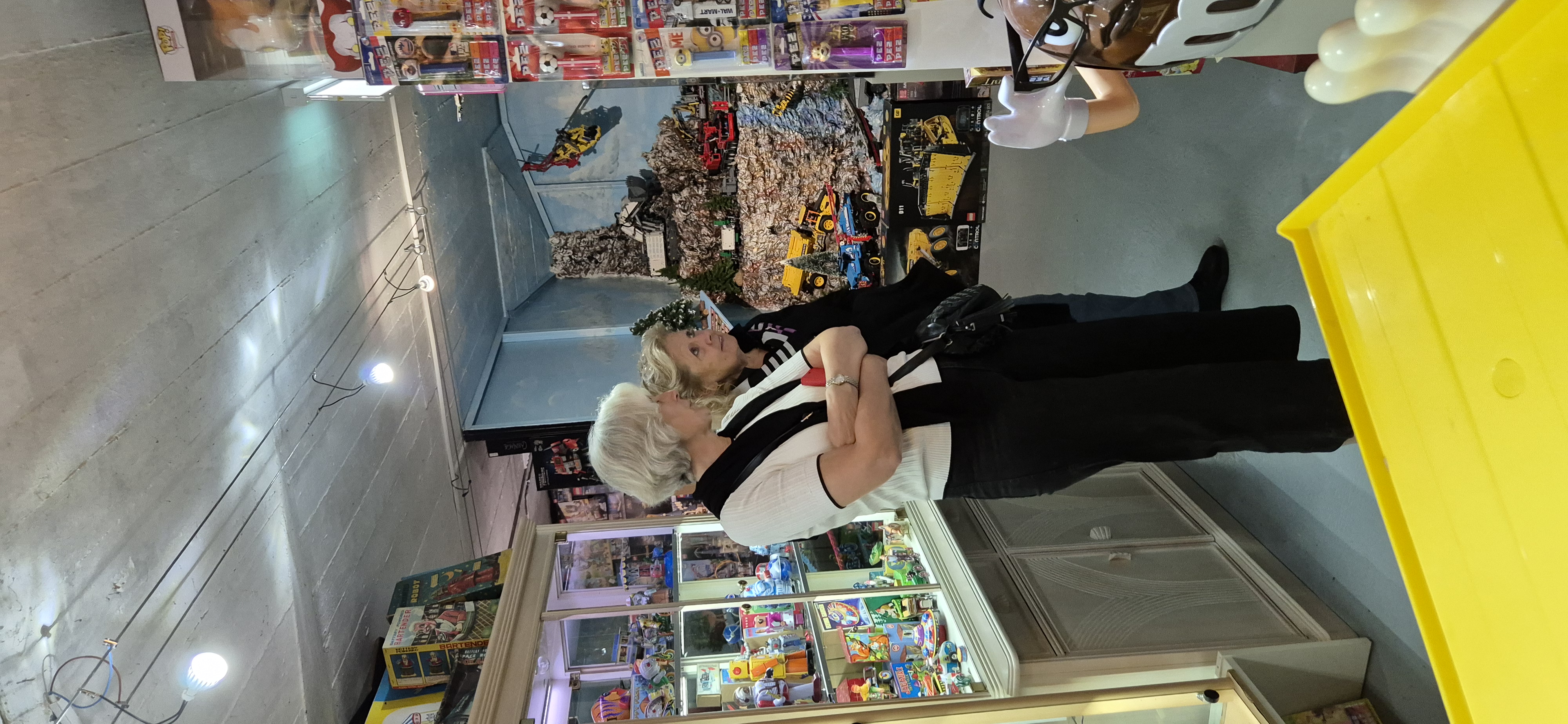 Click to view full size image